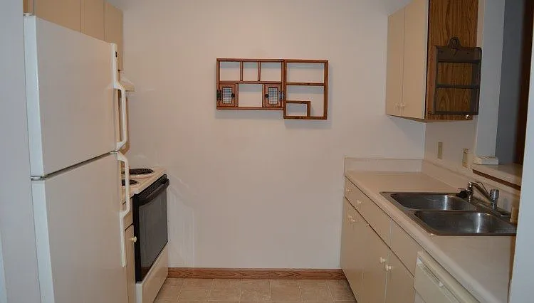 1002 N Sunnyvale Ln #G — Photo 9