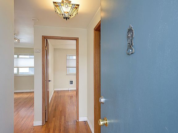 2nd image of 5247 15th Ave NE APT 302