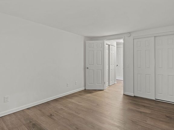 4th image of 2667 W Ridge Rd #2661-4