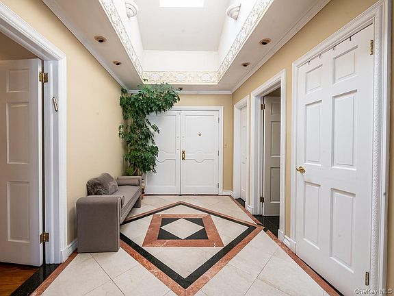 3rd image of 13 Lighthouse Road