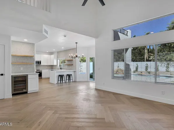 897 W PINON Avenue, Gilbert, AZ 85233