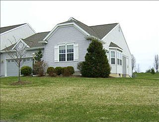 5th image of 56 Waverly Pl