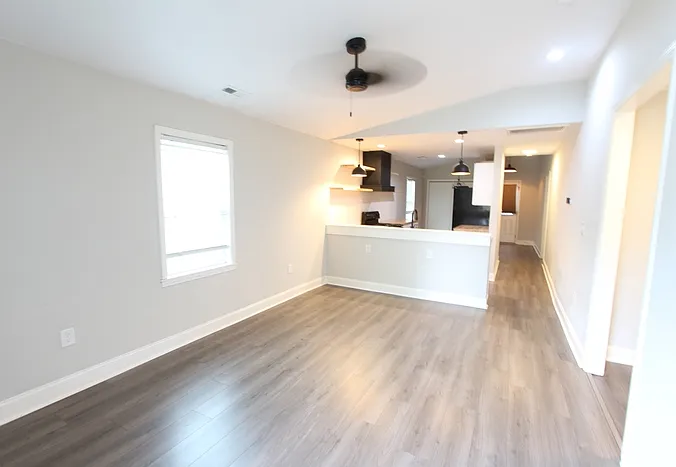 2 bed, 2.0 bath, 1020 sqft, $1,550 — Photo 2