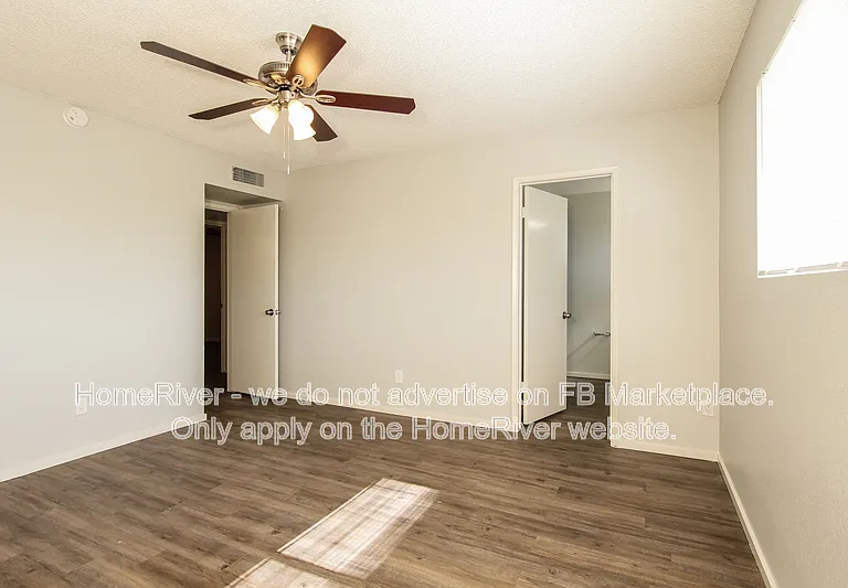 4441 W Carol Ave — Photo 6