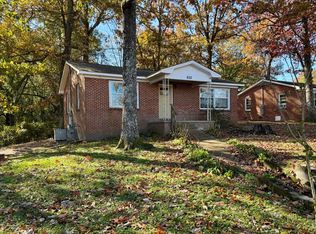 605 McNutt Dr, Haleyville, AL 35565