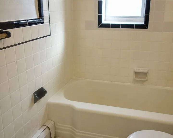 8105 Greenwood Ave — Photo 35