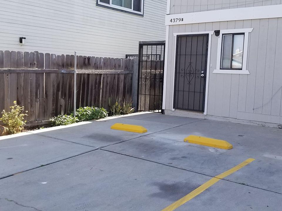1st image of 4377 McClintock St Unit B