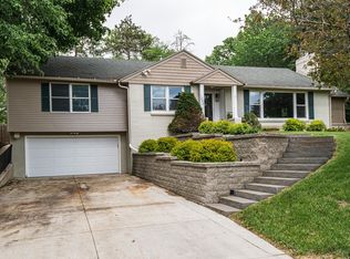 1050 Plummer Cir SW, Rochester, MN 55902