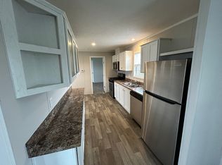 573 Delaware #573, Belleville, MI 48111