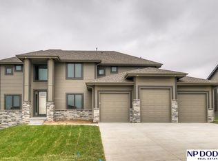 3638 S 217th St, Elkhorn, NE 68022