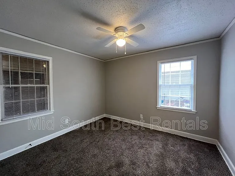 4285 Leatherwood Ave — Photo 2
