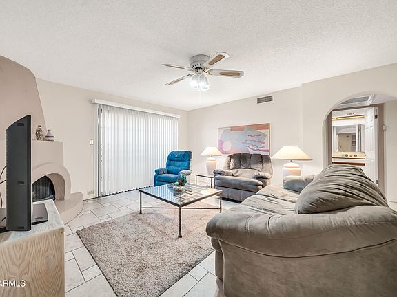 4th image of 10410 N CAVE CREEK Road #1018