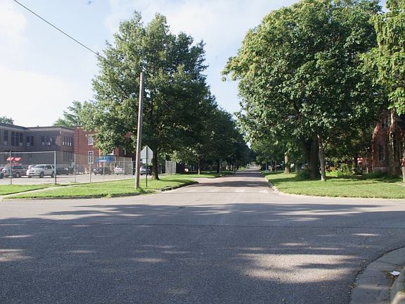 5th image of 4200 N 62nd St