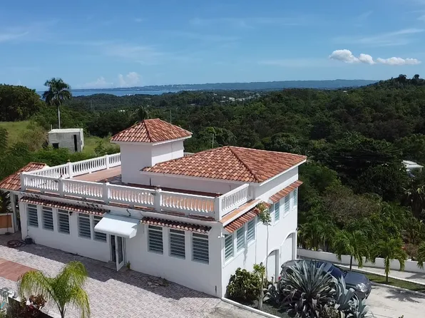 11 Barrio Rio Gdn, Rincon, PR 00677