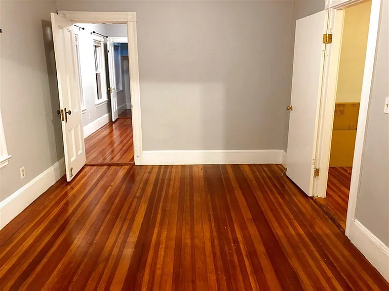 42 Glenwood Rd #1 — Photo 2