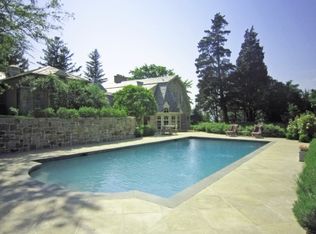 14 Noyac Ave, Sag Harbor, NY 11963