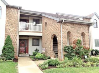 235 Black Oak Dr, Lancaster, PA 17602