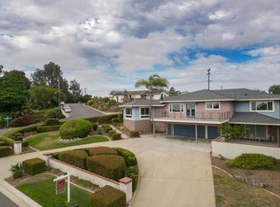 3324 Seacrest Dr, Carlsbad, CA 92008