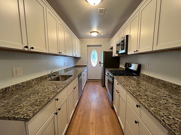 5th image of 1316 Geddes Ave APT 1