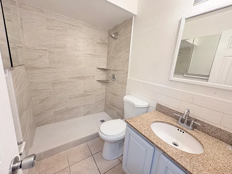 4428 Carousel Rd — Photo 14