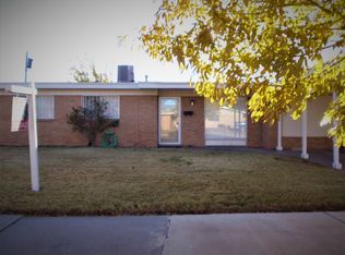 7140 Sparrow Rd, El Paso, TX 79915