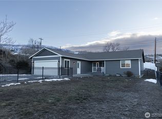 2921 Sierra Blvd, Malaga, WA 98828