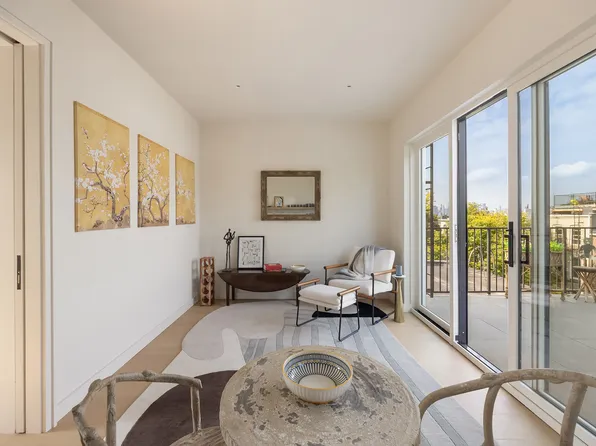 591 Tenth Street image 23 of 26