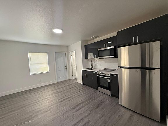 5th image of 17 W 16th St #3