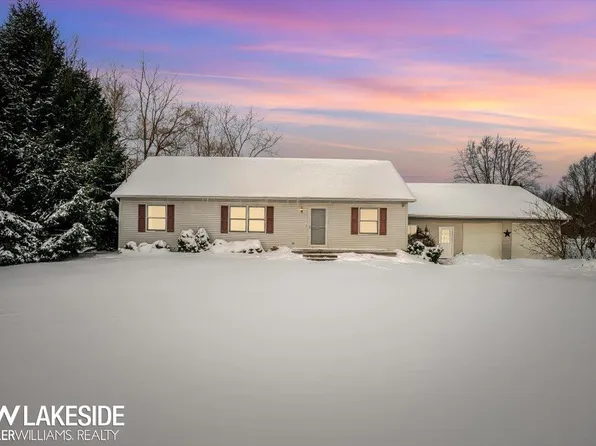 3950 Kidder Rd, Almont, MI 48003