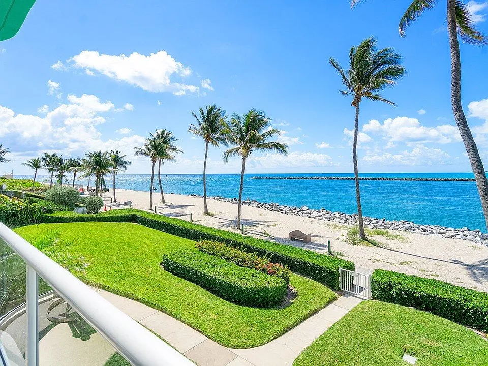 120 Inlet Way #204