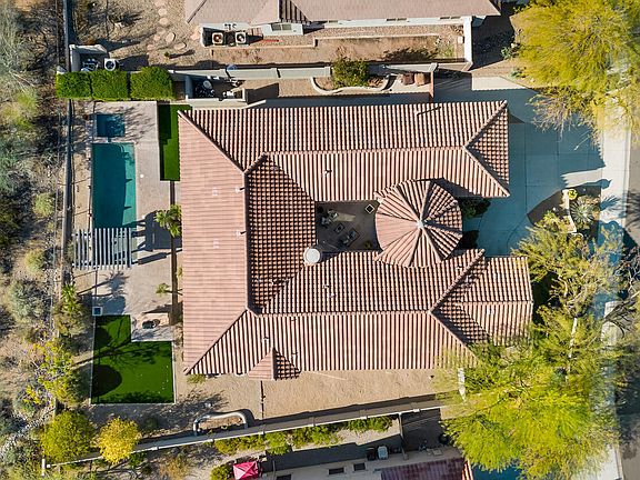 5th image of 8635 W LARIAT Lane