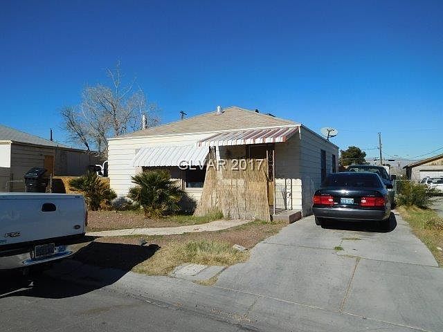 1st image of 647 Bell Dr