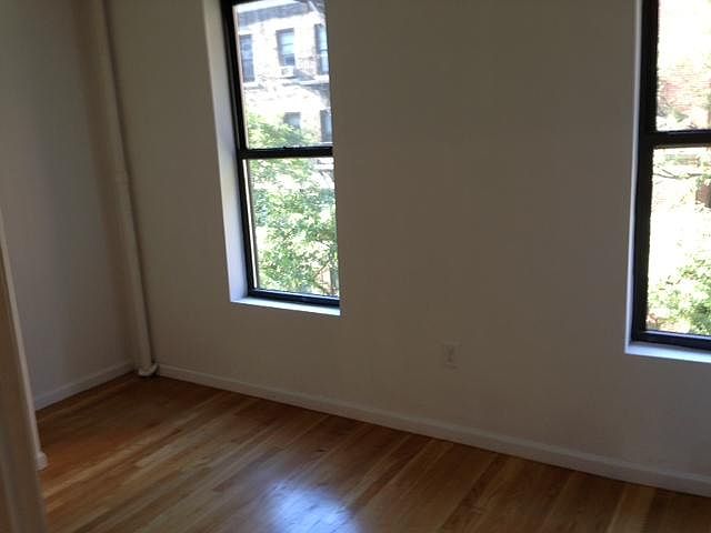 1st image of 301 E 62nd St