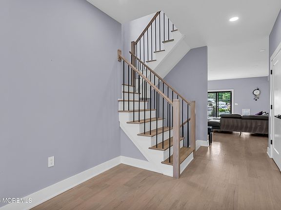 5th image of 6 Orchard Street