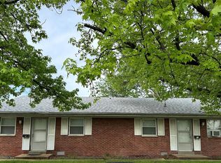9 Tudor Dr, Belleville, IL