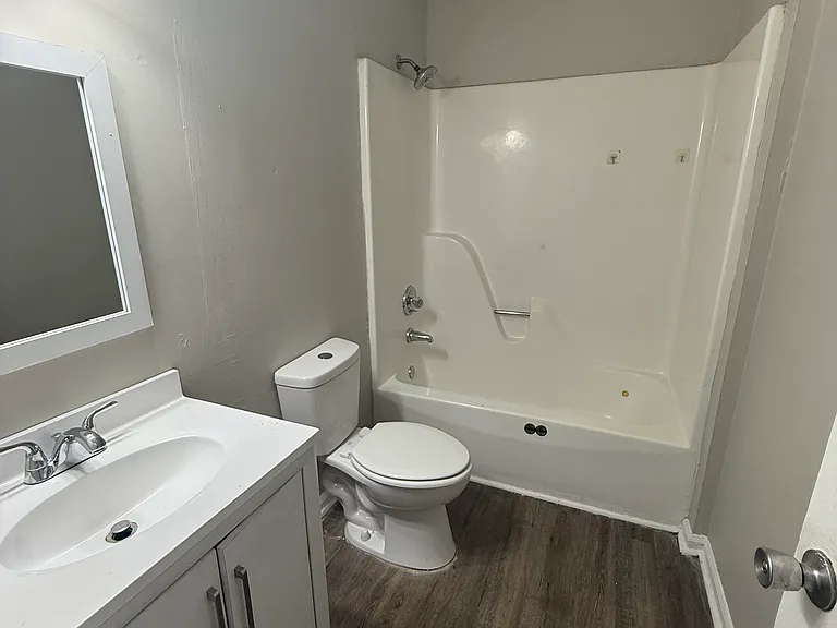 802 Riviera Dr #A — Photo 5