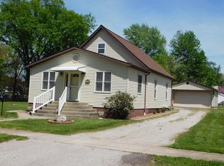 647 Leva St, Hillsboro, IL 62049
