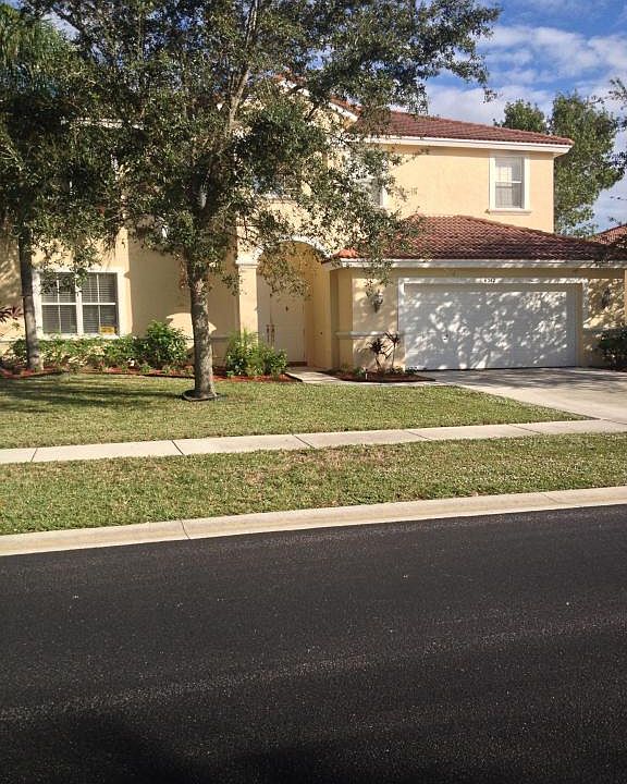 1st image of 6242 Indian Forest Cir