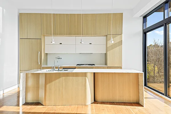 Sold by Compass | media 2