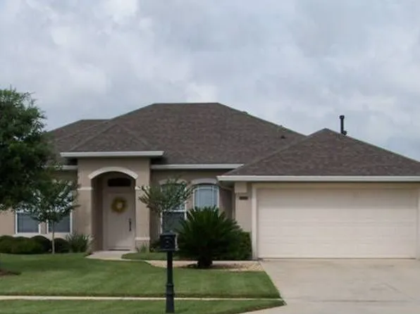32109 Woodvine Dr, Sorrento, FL 32776