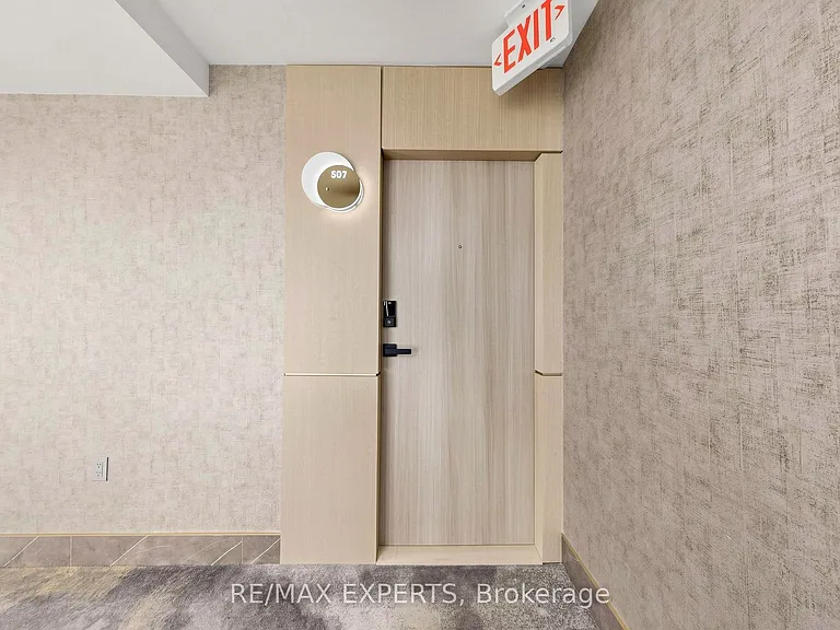 21 Carlton St #507 — Photo 7
