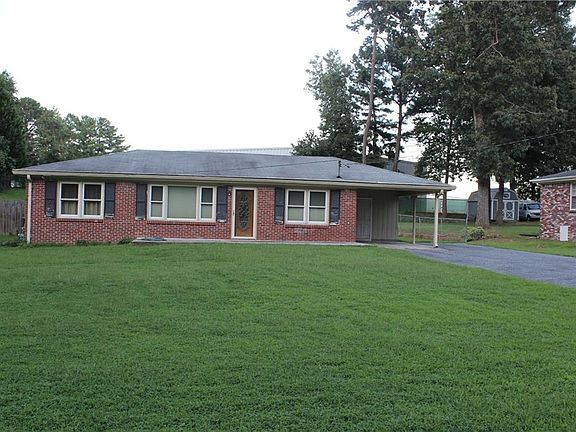 2nd image of 833 E Morningside Dr