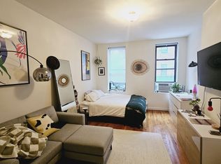 411 W 52nd St APT 2B, New York, NY 10019