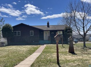 812 16th Ave, Two Harbors, MN 55616