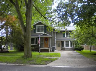 32 Hulburt Ave, Fairport, NY 14450