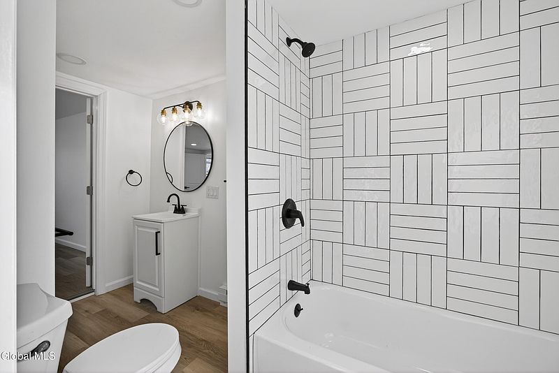 3rd image of 70 Fowler Avenue