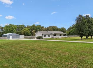 676 Riddle Rd, Manchester, TN 37355