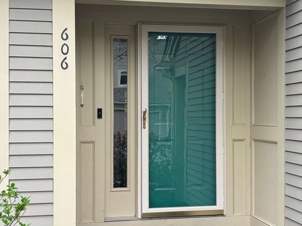 606 Wisteria Way #606, Wayland, MA 01778