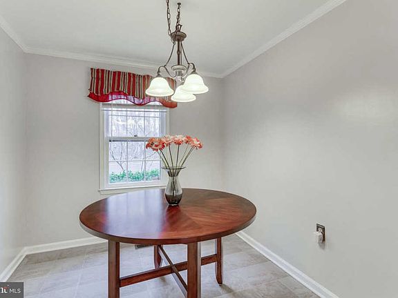 5th image of 12281 Cinnamon St