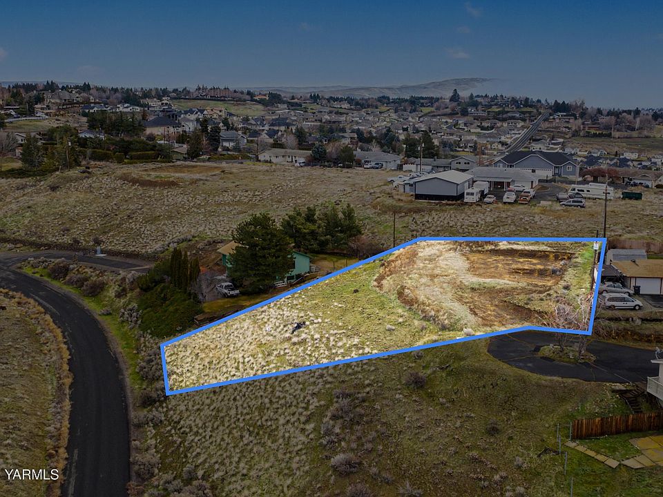 1st image of 8105 Viewcrest Way